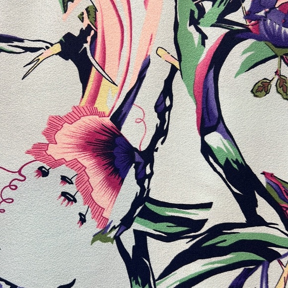 Womens size medium Cooper & Ella shirt sleeve top - Picture 2 of 6